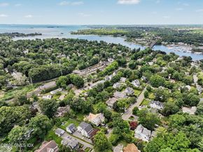 7 Hearthstone Drive, Riverside CT 06878