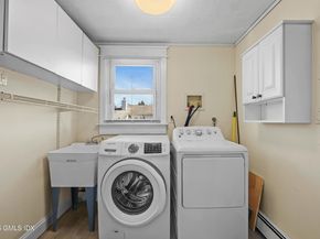 11 Bible Street, Cos Cob CT 06807