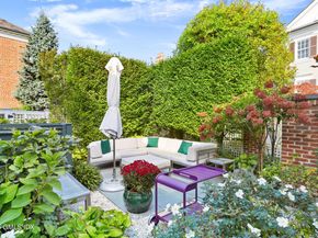 215 Milbank Avenue E, Greenwich CT 06830