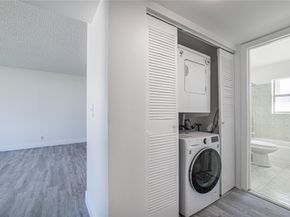 3218 Coral Ridge Dr 3218, Coral Springs FL 33071