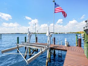 1675 Lands End Road, Manalapan FL 33462