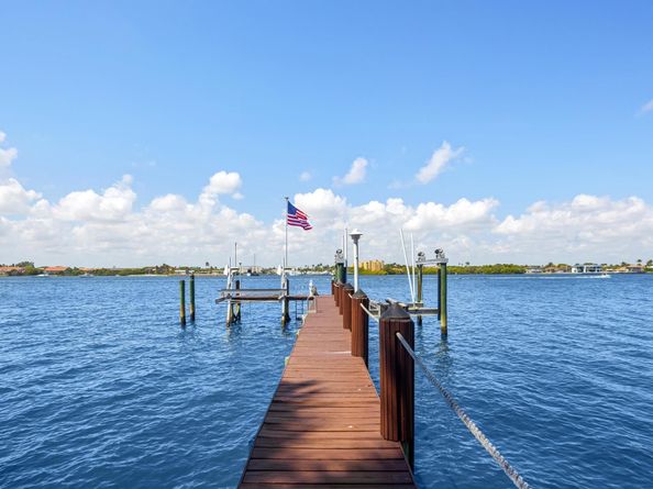 1675 Lands End Road, Manalapan FL 33462
