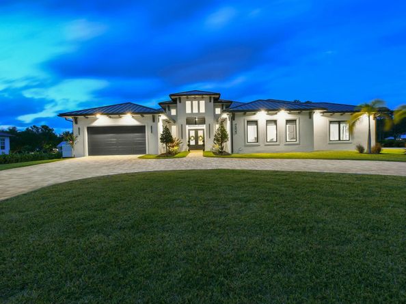 7535 155th Place N, Palm Beach Gardens FL 33418