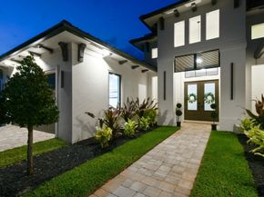 7535 155th Place N, Palm Beach Gardens FL 33418