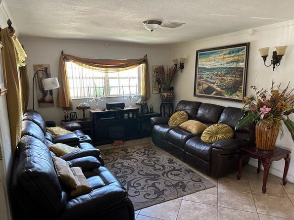 1380 NW 171 Street, Miami Gardens FL 33169