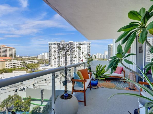 2841 N Ocean Blvd 1009, Fort Lauderdale FL 33308