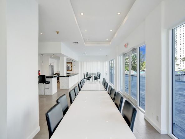 2841 N Ocean Blvd 1009, Fort Lauderdale FL 33308