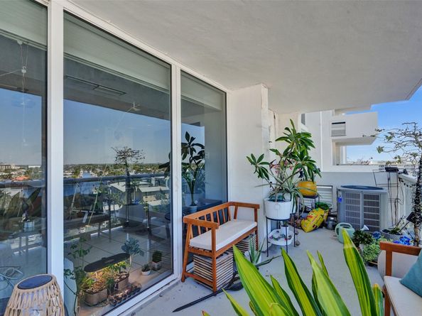 2841 N Ocean Blvd 1009, Fort Lauderdale FL 33308
