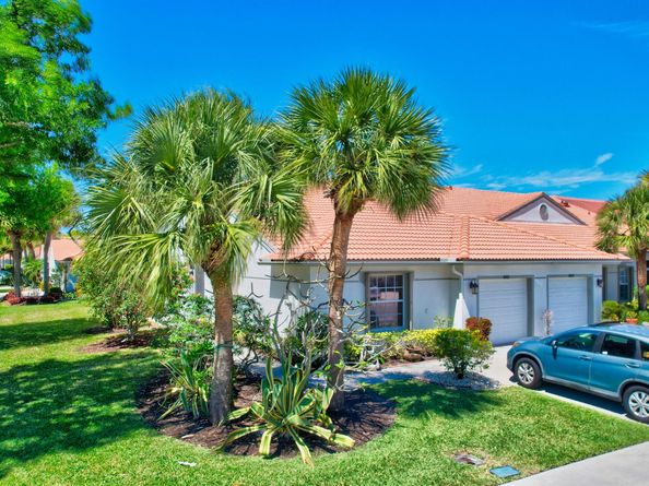 8421 Logia Circle, Boynton Beach FL 33472