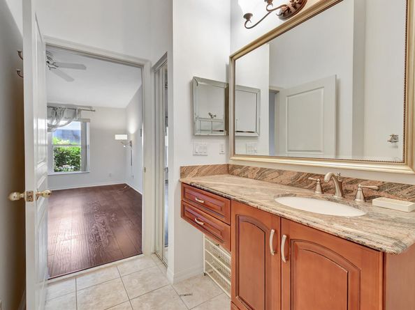 8421 Logia Circle, Boynton Beach FL 33472