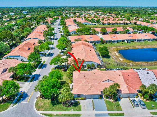 8421 Logia Circle, Boynton Beach FL 33472
