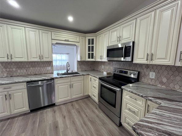 11618 NW 27th St, Coral Springs FL 33065