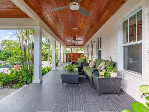 114 NE 10th St, Delray Beach FL 33444