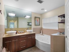 114 NE 10th St, Delray Beach FL 33444