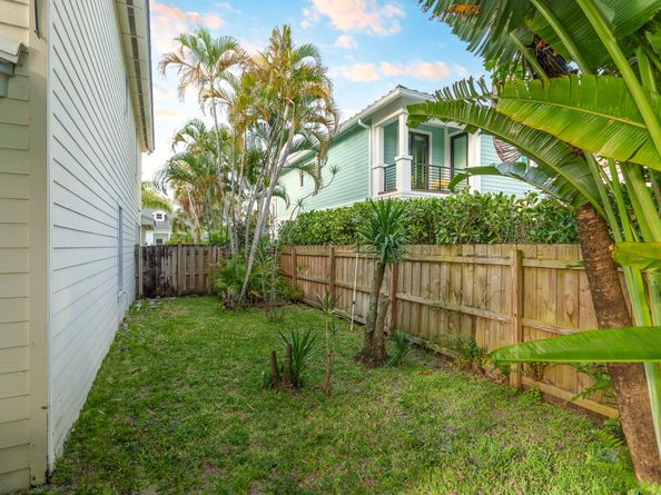 114 NE 10th St, Delray Beach FL 33444
