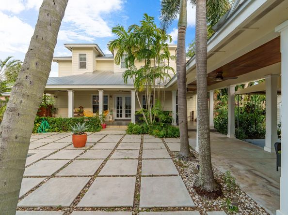 114 NE 10th St, Delray Beach FL 33444