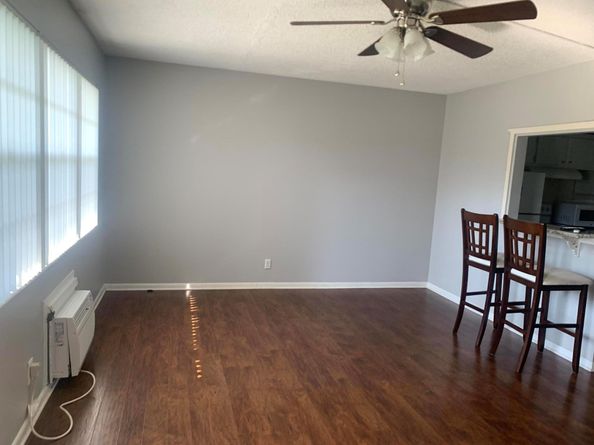 376 Windsor Q, West Palm Beach FL 33417