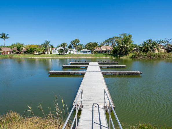 2440 NW 33rd St 1808, Oakland Park FL 33309