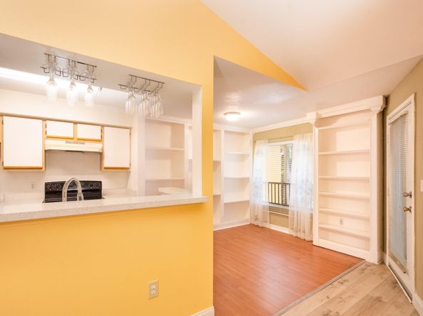 2440 NW 33rd St 1808, Oakland Park FL 33309