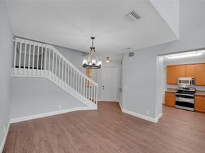 5747 NW 119th Dr, Coral Springs FL 33076