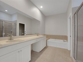5747 NW 119th Dr, Coral Springs FL 33076