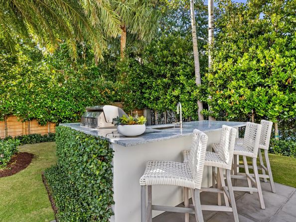 2745 S Flagler Drive, West Palm Beach FL 33405