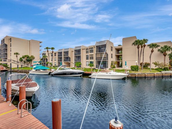 6 Royal Palm Way 204, Boca Raton FL 33432