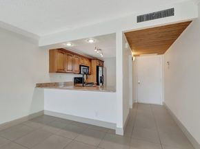 6 Royal Palm Way 204, Boca Raton FL 33432