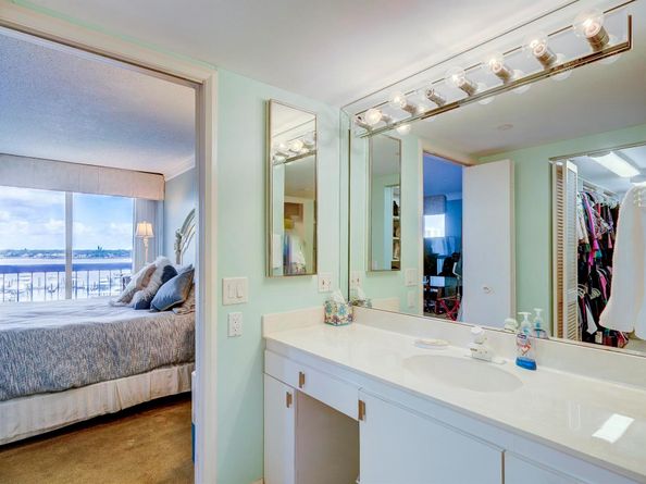 123 Lakeshore Drive 745, North Palm Beach FL 33408