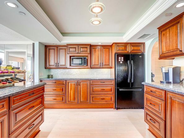 123 Lakeshore Drive 745, North Palm Beach FL 33408