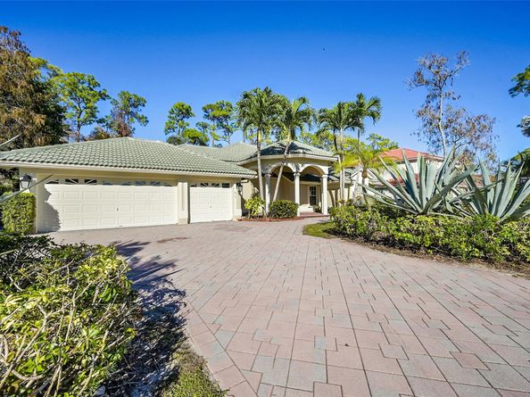 618 Cypress Green Circle, Wellington FL 33414