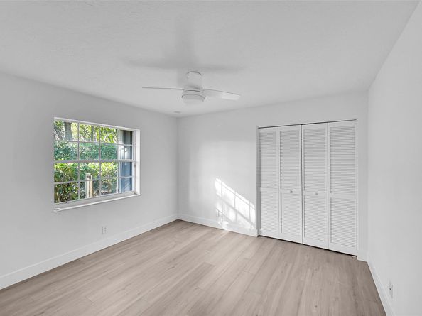 618 Cypress Green Circle, Wellington FL 33414