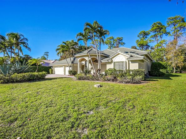 618 Cypress Green Circle, Wellington FL 33414