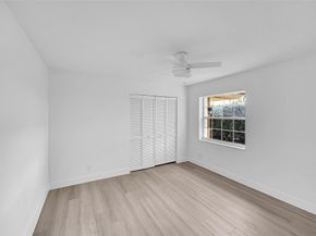 618 Cypress Green Circle, Wellington FL 33414