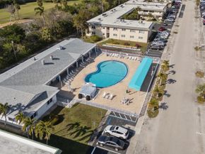 1301 N 12th Ct 4B, Hollywood FL 33019