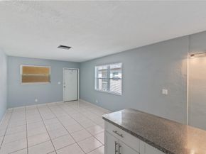 1301 N 12th Ct 4B, Hollywood FL 33019