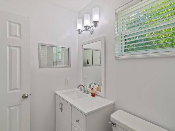 1301 N 12th Ct 4B, Hollywood FL 33019