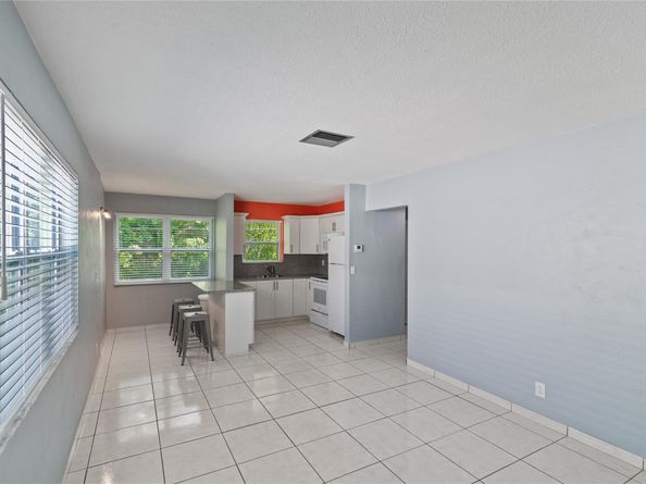 1301 N 12th Ct 4B, Hollywood FL 33019