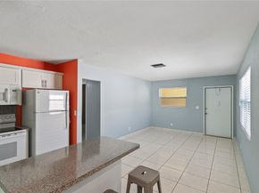 1301 N 12th Ct 4B, Hollywood FL 33019