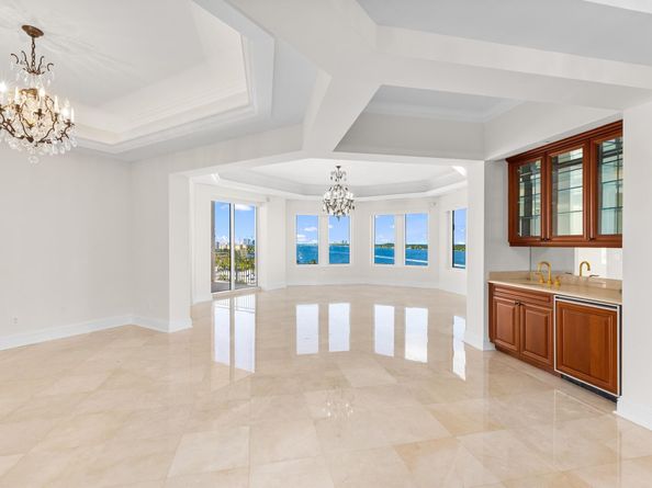 622 N Flagler Drive 801, West Palm Beach FL 33401