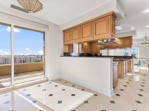 622 N Flagler Drive 801, West Palm Beach FL 33401