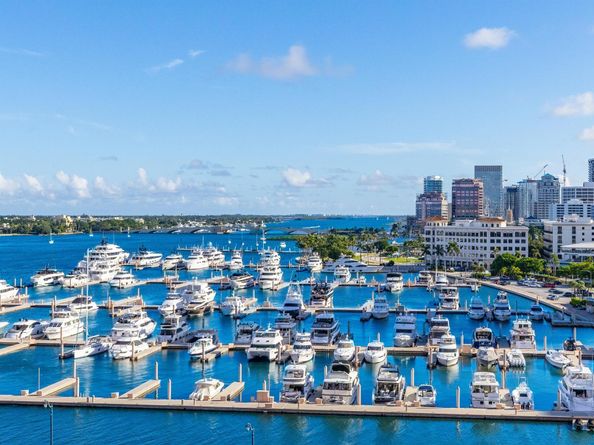622 N Flagler Drive 801, West Palm Beach FL 33401