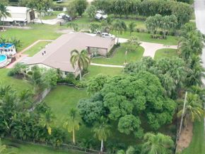 18901 SW 63rd St, Southwest Ranches FL 33332
