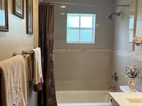 18901 SW 63rd St, Southwest Ranches FL 33332