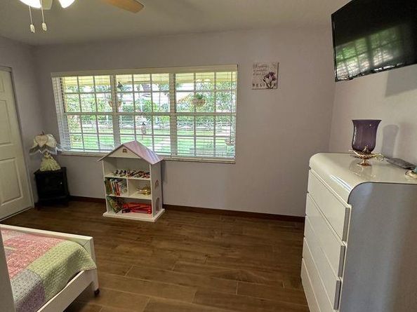 18901 SW 63rd St, Southwest Ranches FL 33332