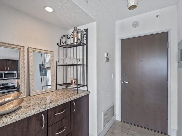 340 Sunset Dr 1809, Fort Lauderdale FL 33301