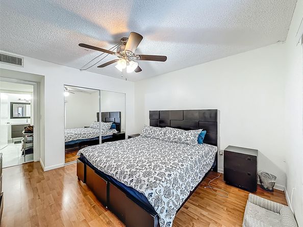 6555 W Broward Blvd 208, Plantation FL 33317