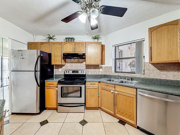 6555 W Broward Blvd 208, Plantation FL 33317