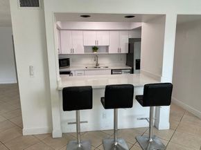 9440 Live Oak Pl 307, Davie FL 33324