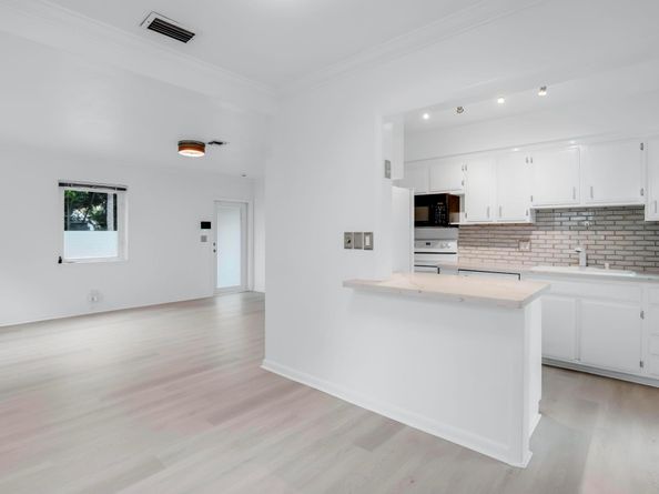 1309 NW 1st Ave, Fort Lauderdale FL 33311